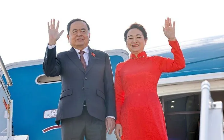 Chủ tịch Quốc hội Trần Thanh Mẫn kết thúc tốt đẹp chuyến công tác tại Thụy Sĩ